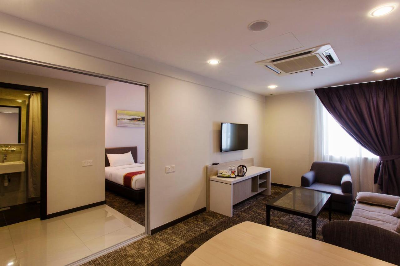 Amansari Hotel Nusajaya Nusajaya  Zewnętrze zdjęcie