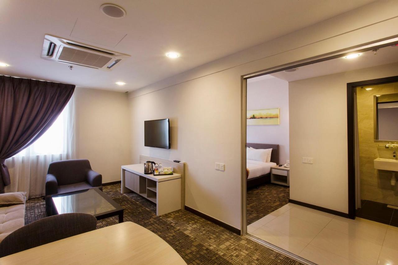 Amansari Hotel Nusajaya Nusajaya  Zewnętrze zdjęcie