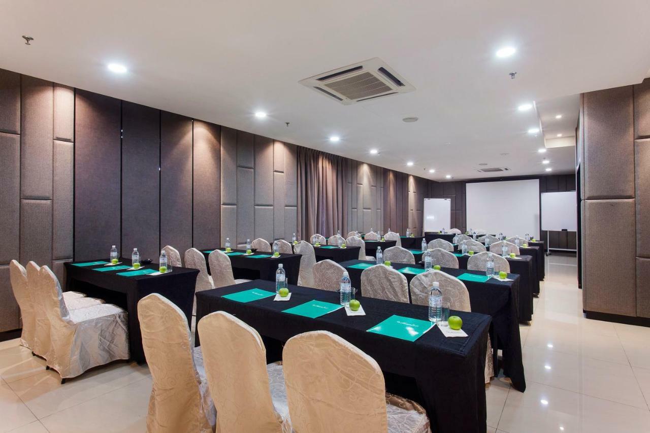 Amansari Hotel Nusajaya Nusajaya  Zewnętrze zdjęcie