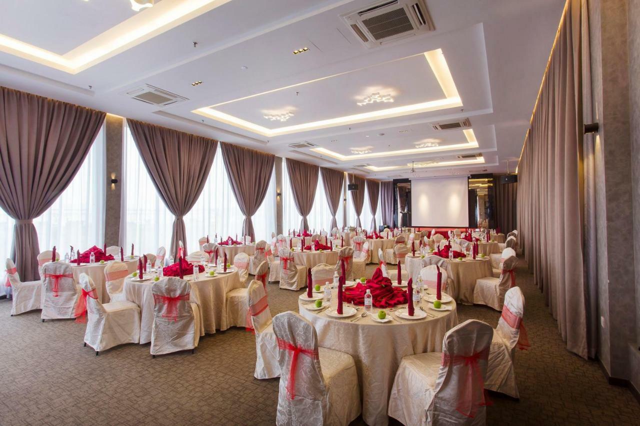 Amansari Hotel Nusajaya Nusajaya  Zewnętrze zdjęcie