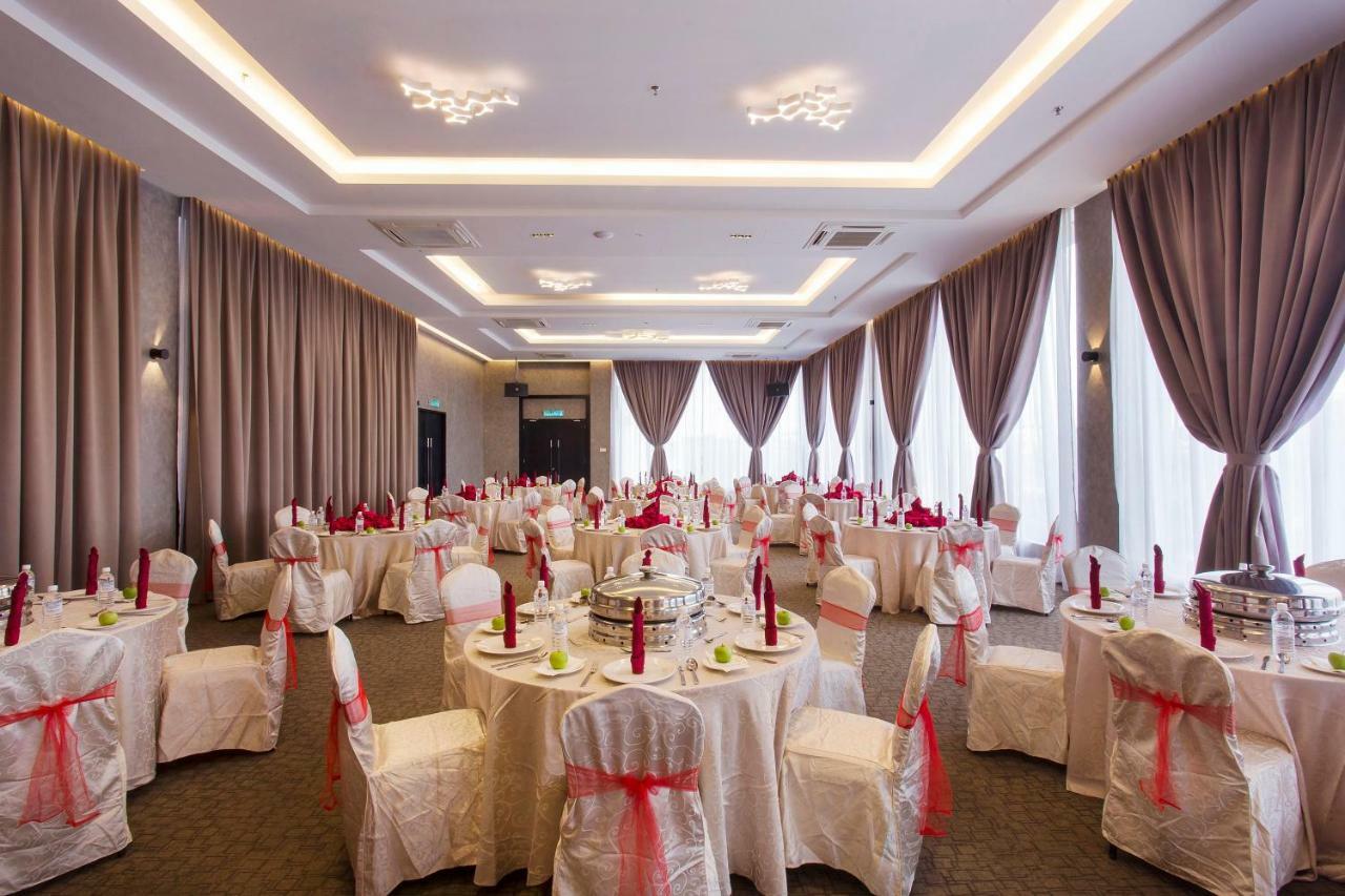 Amansari Hotel Nusajaya Nusajaya  Zewnętrze zdjęcie