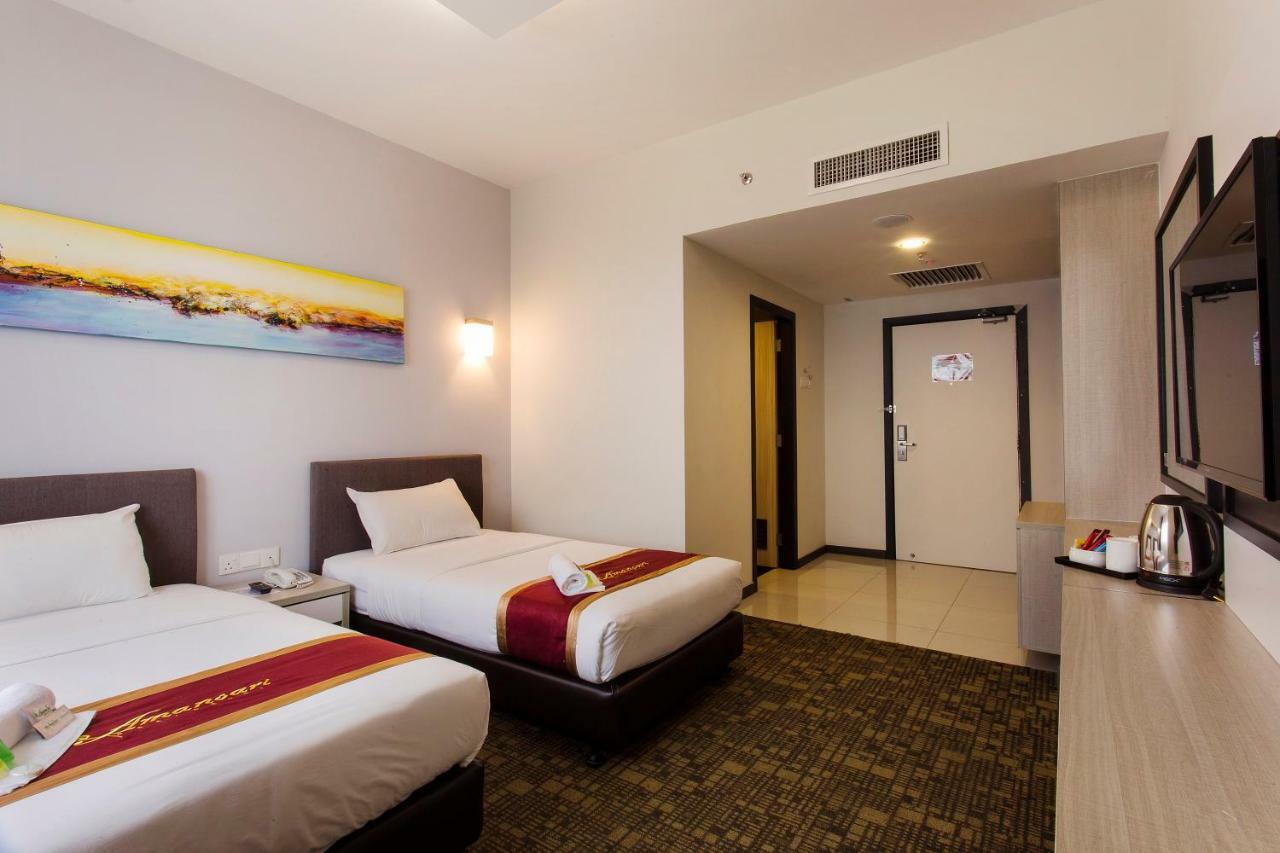 Amansari Hotel Nusajaya Nusajaya  Zewnętrze zdjęcie